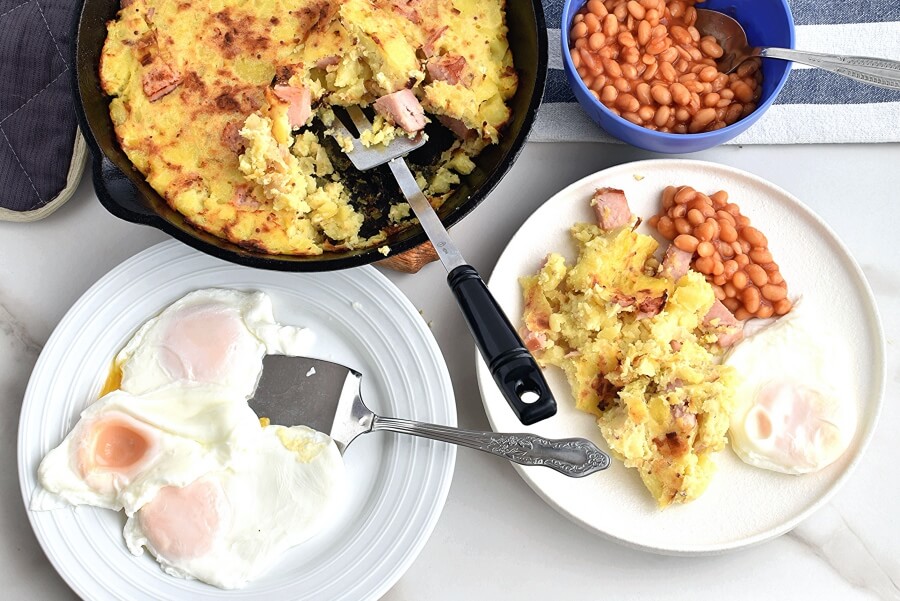 How to serve Ham & Potato Hash with Healthy ‘Fried’ Eggs