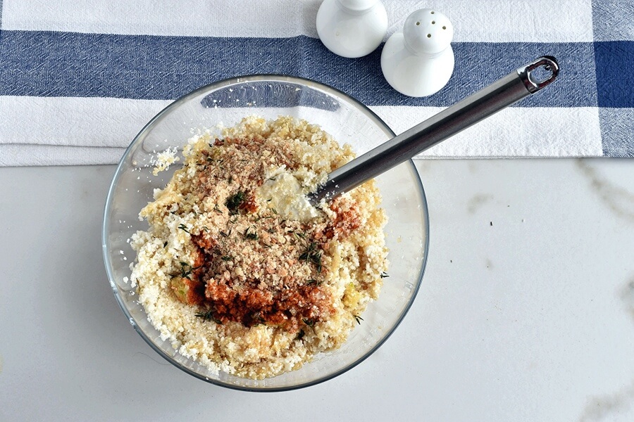 Herbed Cauliflower Quinoa Meatballs recipe - step 4