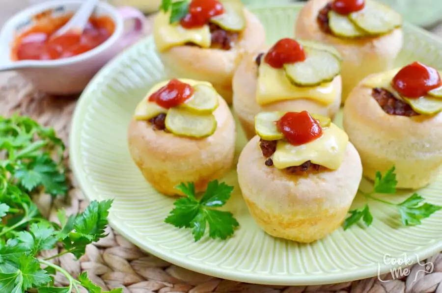 Homemade Cheeseburger Muffins