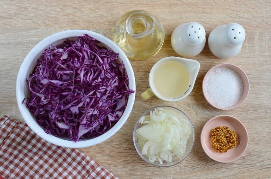 Ingridiens for Sauteed Red Cabbage