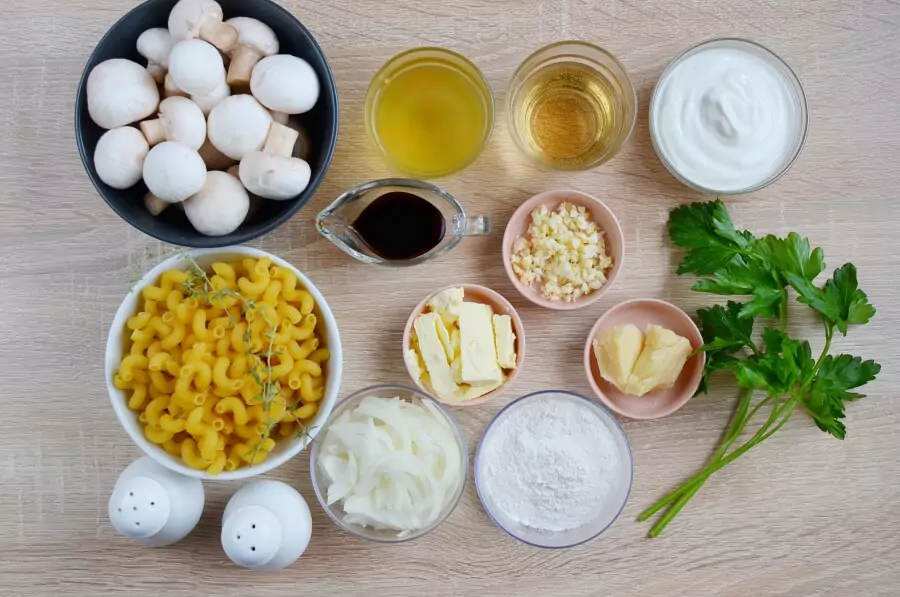 Ingredients for Mushroom Stroganoff