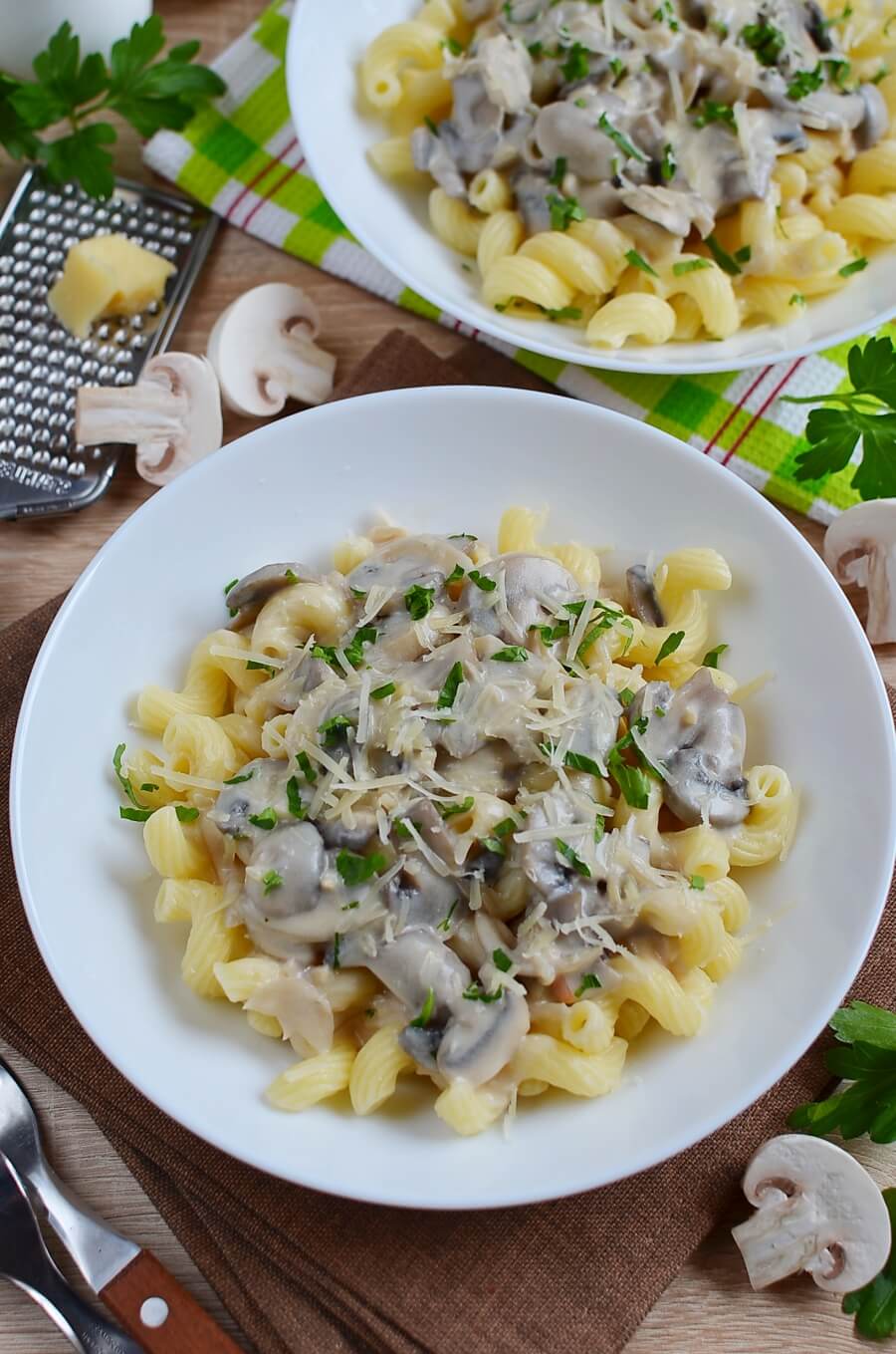 Mushroom Stroganoff Recipe - COOK.ME
