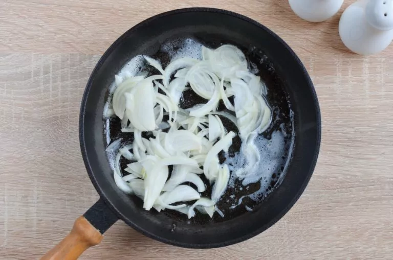 Step 2 - Mushroom Stroganoff