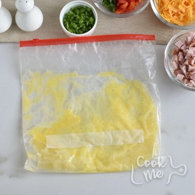 On The Go Omelet recipe - step 1