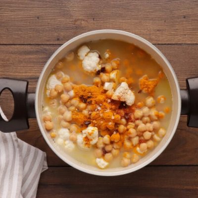 One Pot Turmeric Cauliflower Soup recipe - step 3