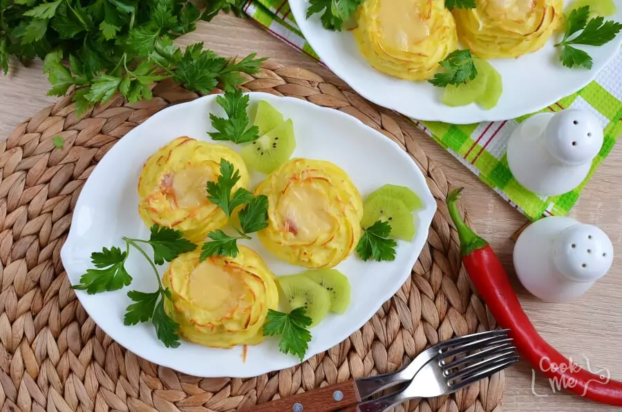 Potato Nests: Hearty Ham and Cheese Filling