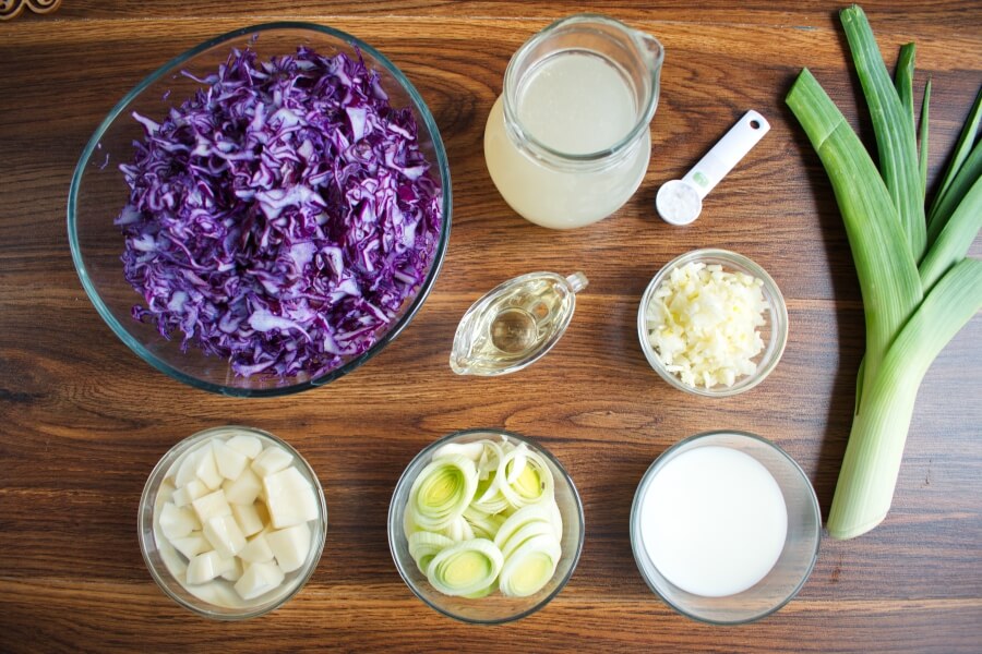 Ingridiens for Red Cabbage Soup