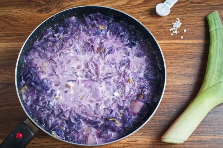 Step 5 - Red Cabbage Soup