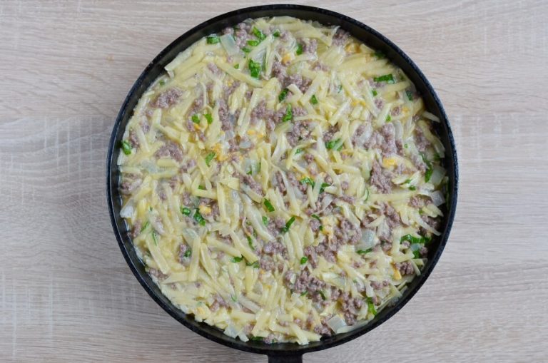 Step 5 - Sausage, Potato and Egg Skillet