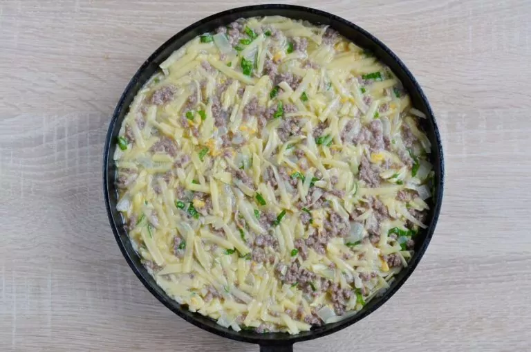 Step 5 - Sausage, Potato and Egg Skillet