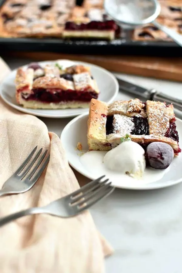 Sheet Pan Cherry Pie