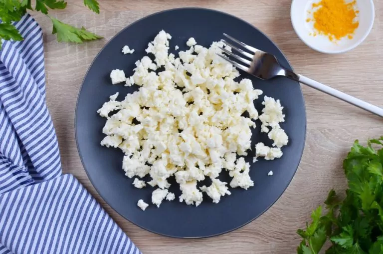 Step 1 - Simple Vegan Scrambled Eggs