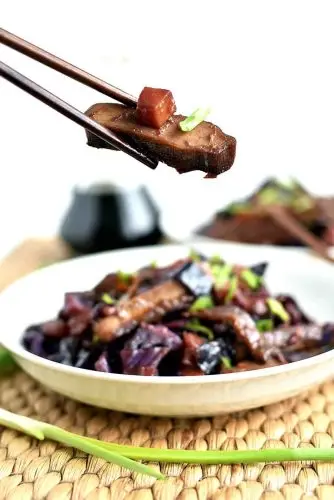 Stir-Fried Tofu, Red Cabbage and Winter Squash