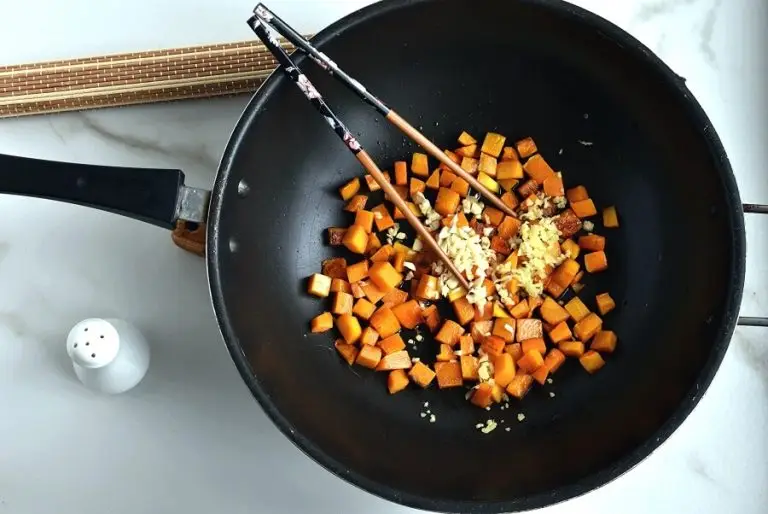 Step 5 - Stir-Fried Tofu, Red Cabbage and Winter Squash