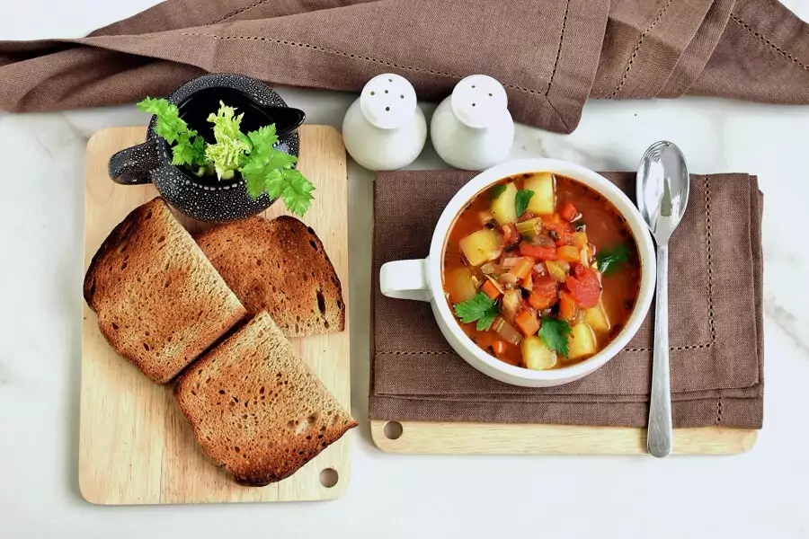 The Yummiest Vegetable Soup