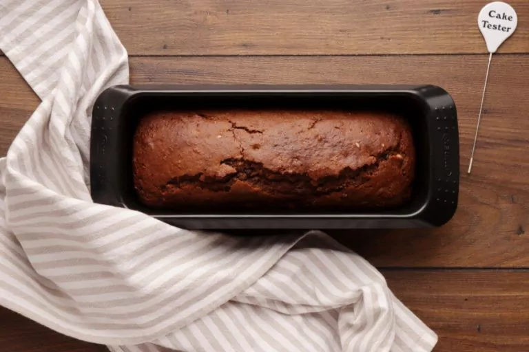 Step 7 - Vegan Gingerbread Cake with Triple Ginger