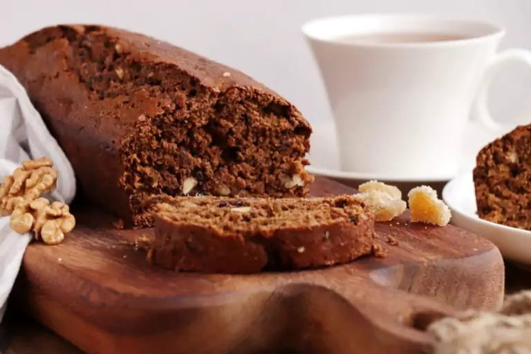 Step 9 - Vegan Gingerbread Cake with Triple Ginger