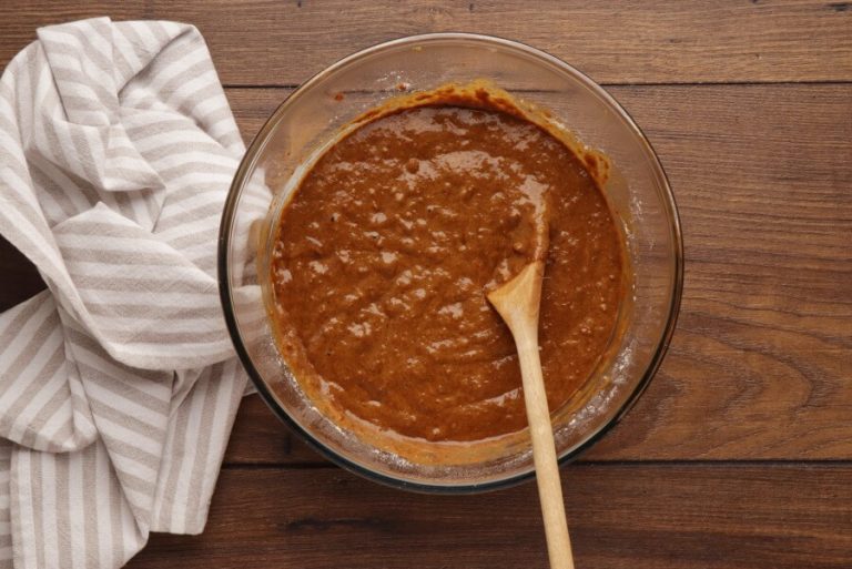 Step 5 - Vegan Gingerbread Cake with Triple Ginger