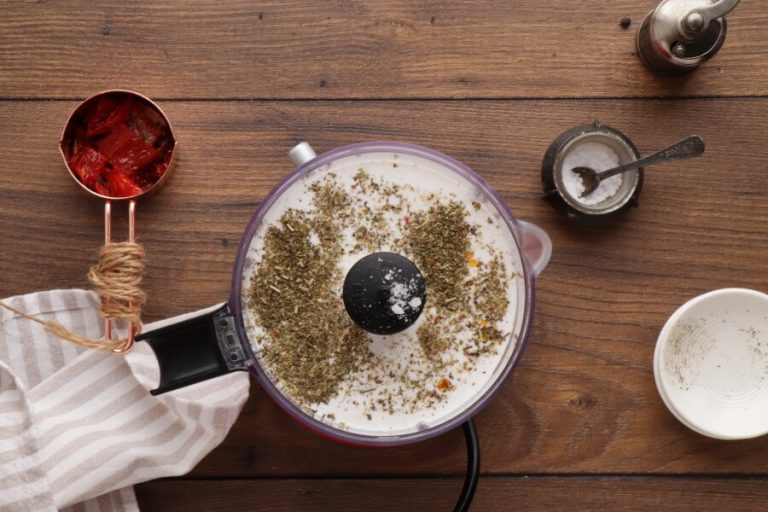 Step 1 - 5 Minute Vegan Sun-Dried Tomato Alfredo