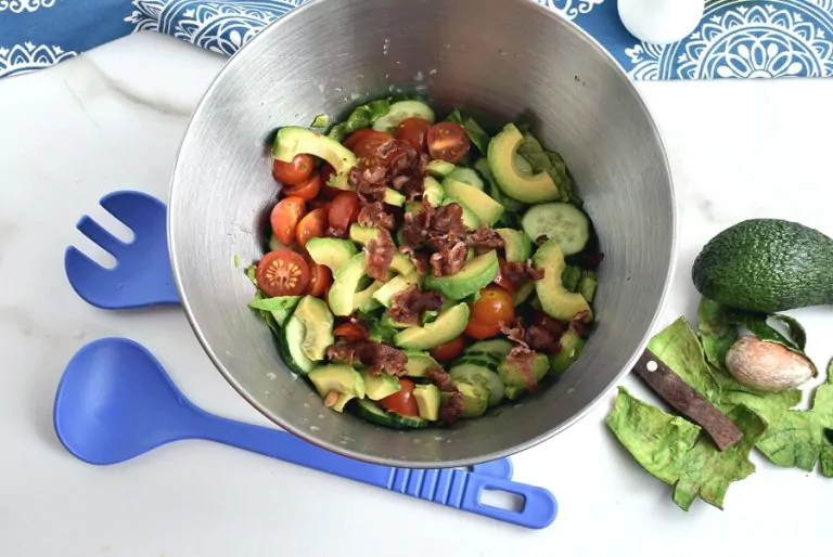 Step 2 - Bacon, Lettuce, Tomato and Avocado Salad