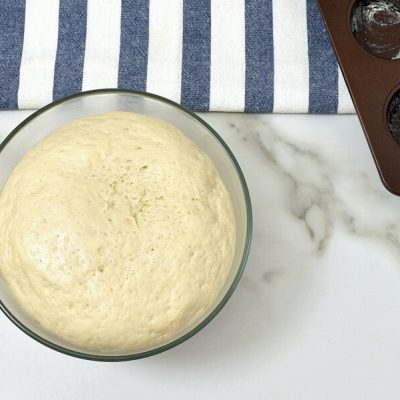 Bacon and Mashed Potato Knots recipe - step 4