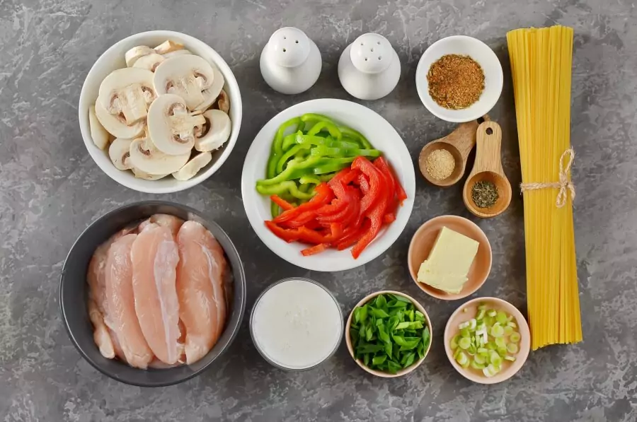 Ingredients for Cajun Chicken Pasta