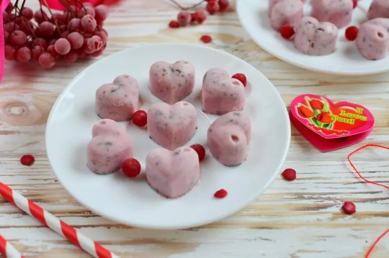 Step 7 - Chocolate-Covered Strawberry Frozen Greek Yogurt Bites