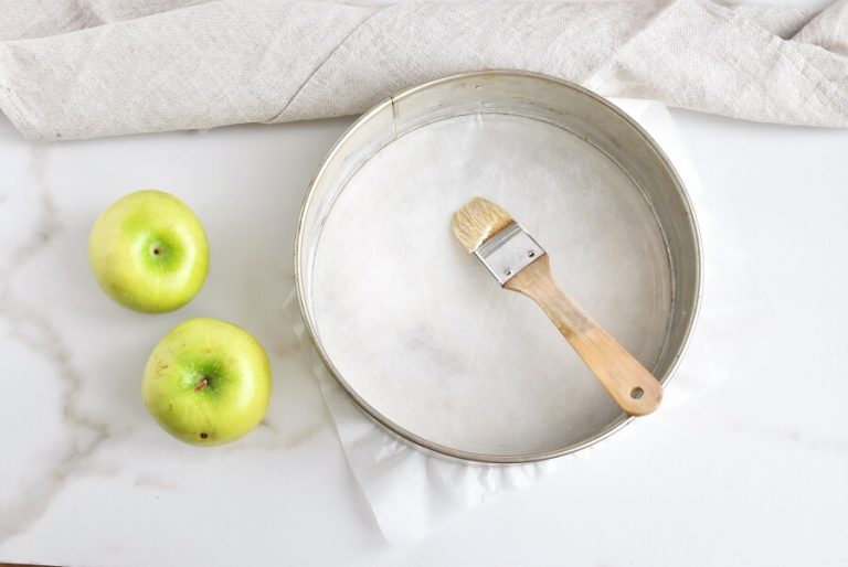 Step 5 - Cinnamon Swirl Topped Apple Cake