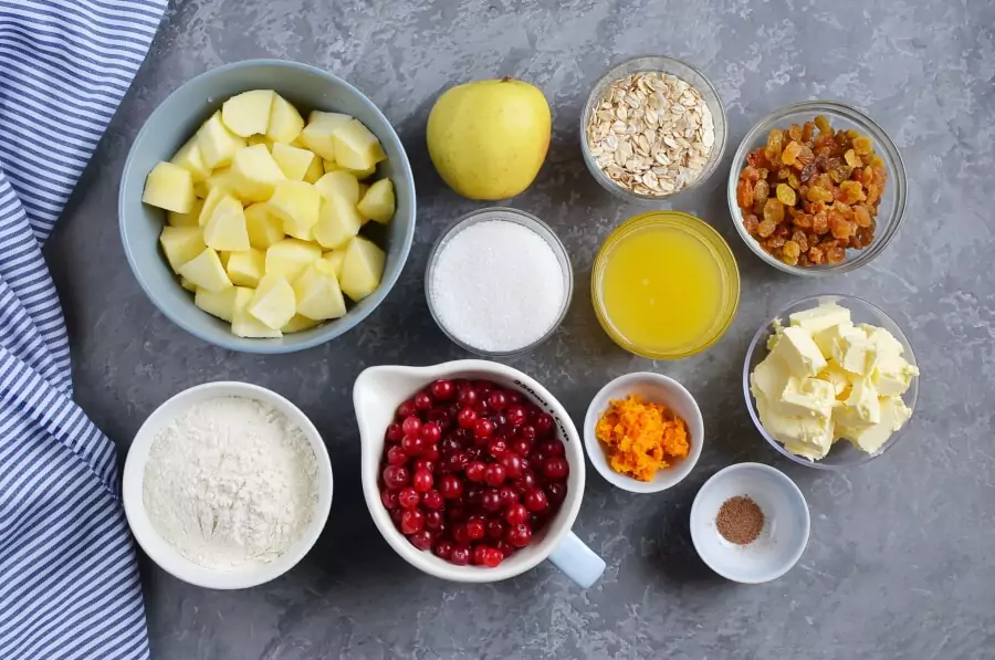 Ingredients for Cranberry Apple Raisin Crisp