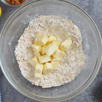 Cranberry Apple Raisin Crisp recipe - step 2