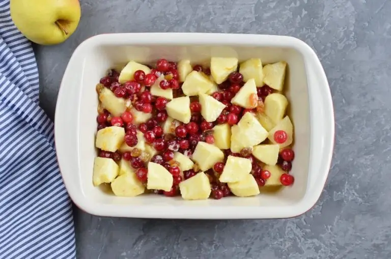 Step 4 - Cranberry Apple Raisin Crisp