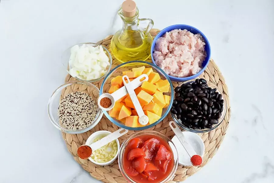 Ingredients for Crockpot Southwest Turkey Chili
