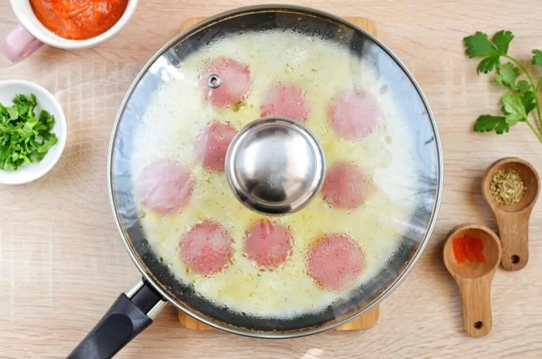Step 2 - Crustless Pepperoni Pizza Keto