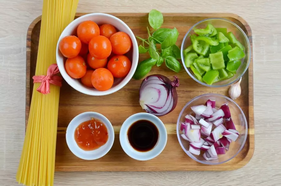 Ingredients for Gazpacho Sauce Spaghetti