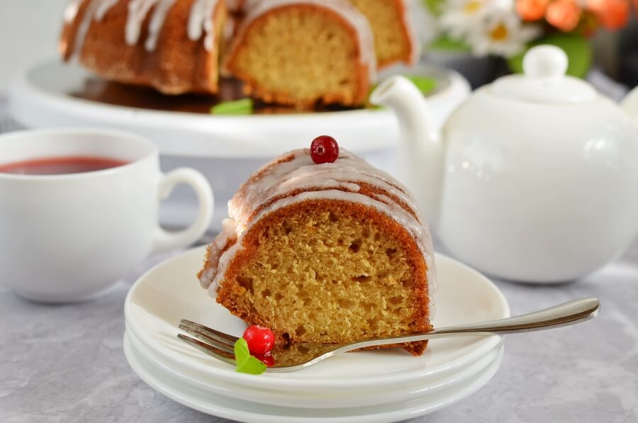 Grapefruit Yogurt Bundt Cake