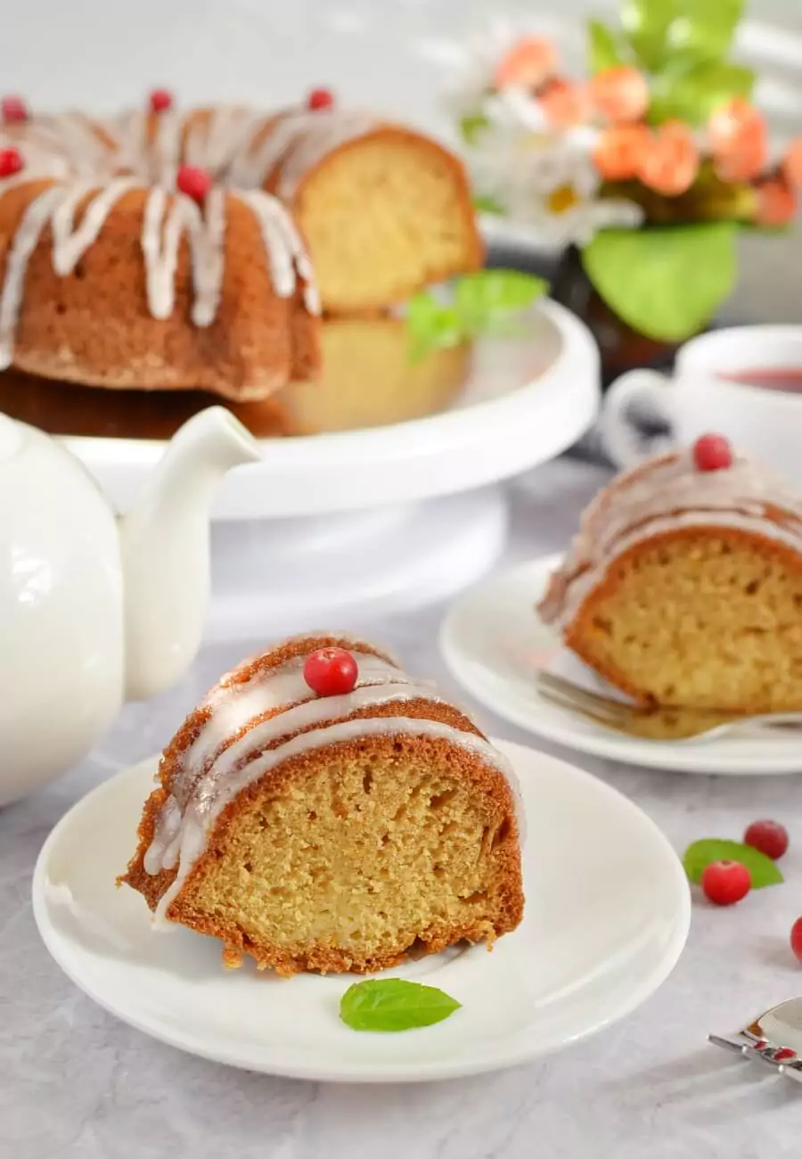 Grapefruit Yogurt Bundt Cake