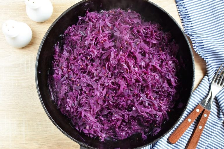 Step 5 - Knocks ‘n’ Brats & Red Cabbage & Roasted Potatoes