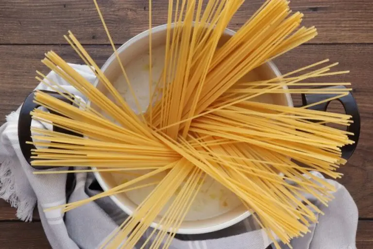 Step 3 - Vegan Lemon Spaghetti with Spinach