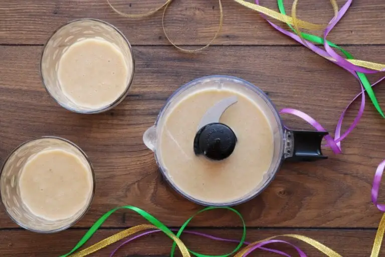 Step 1 - Mardi Gras Smoothie