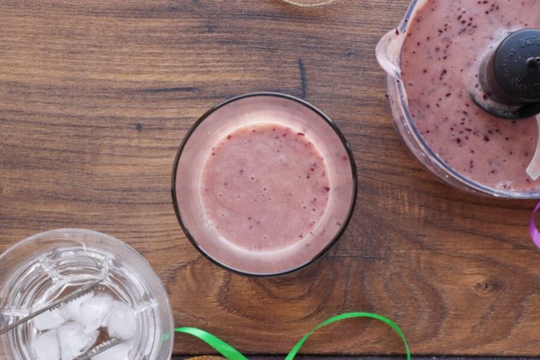Step 2 - Mardi Gras Smoothie