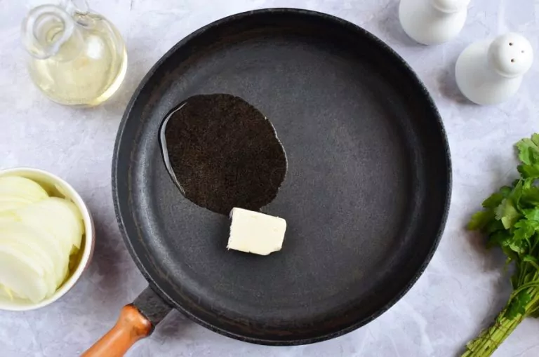 Step 1 - Mediterranean Eggs