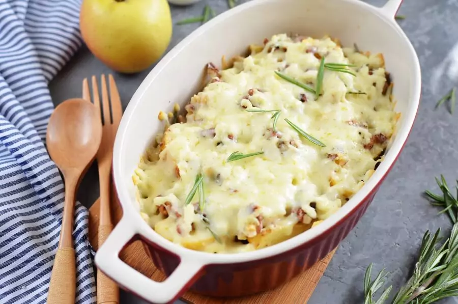 Oven-Roasted Queso Fresco Cheese and Apples