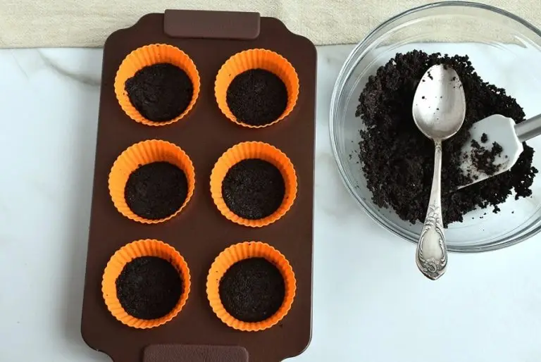 Step 4 - Triple Chocolate Mini Cheesecakes