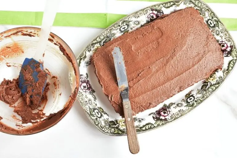 Step 10 - Baileys Poke Cake