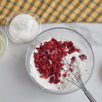 Berry Cream Muffins recipe - step 2