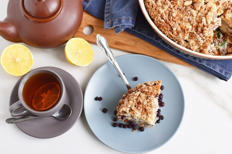 Step 10 - Blueberry Queso Fresco Crumble Cake