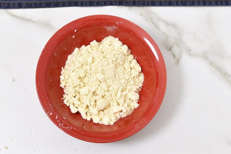 Step 7 - Blueberry Queso Fresco Crumble Cake