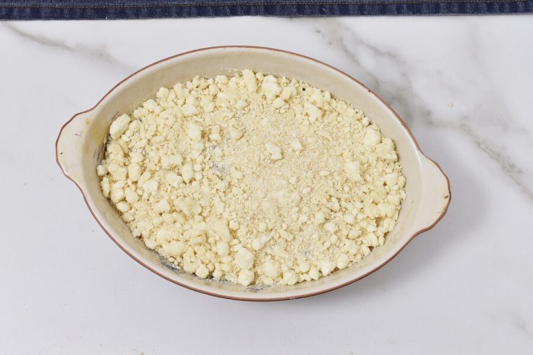 Step 8 - Blueberry Queso Fresco Crumble Cake