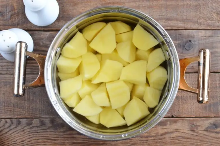 Step 1 - Cheddar Jack Potato Leek Soup