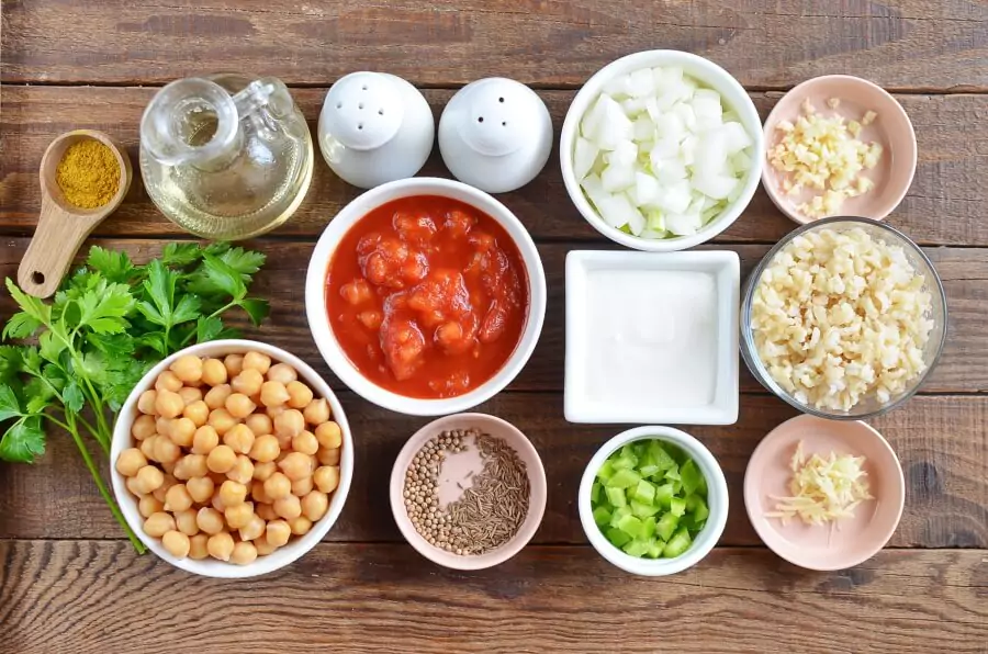 Ingredients for Easy Chana Masala
